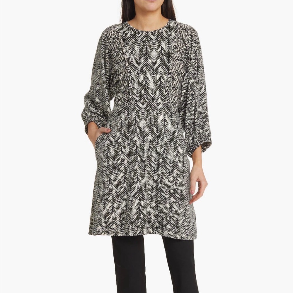 Masai Copenhagen Chic Black and White Tunic Top